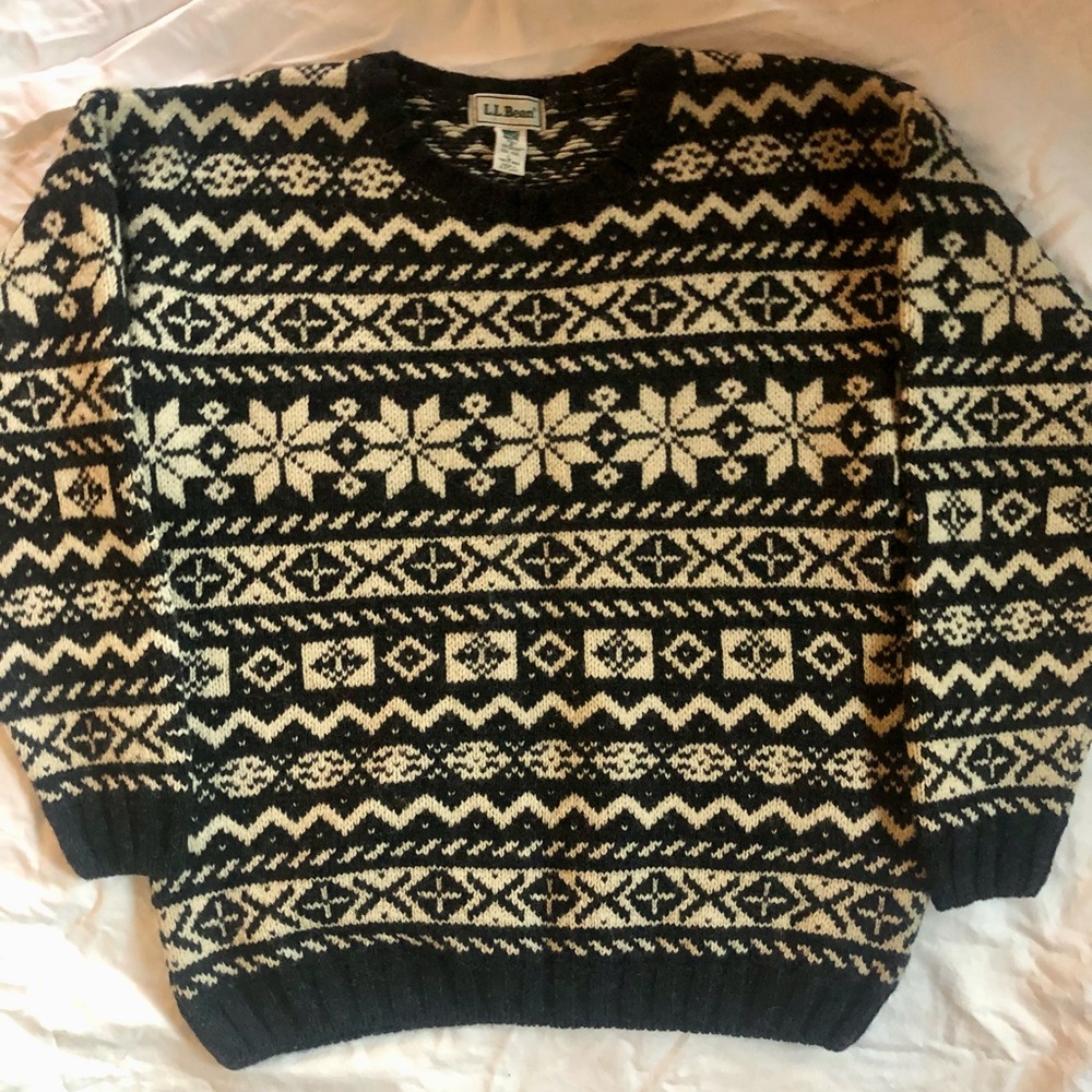 Vintage 90s REI Patterned Wool Sweater. Mens L